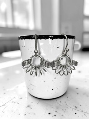 5 For $25💫Alternative Silver Coiled Spring Dangles Earrings